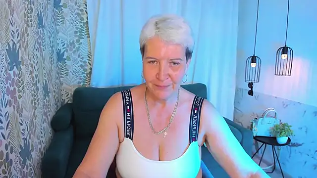 KathySunn online show from June 7, 8:54 am