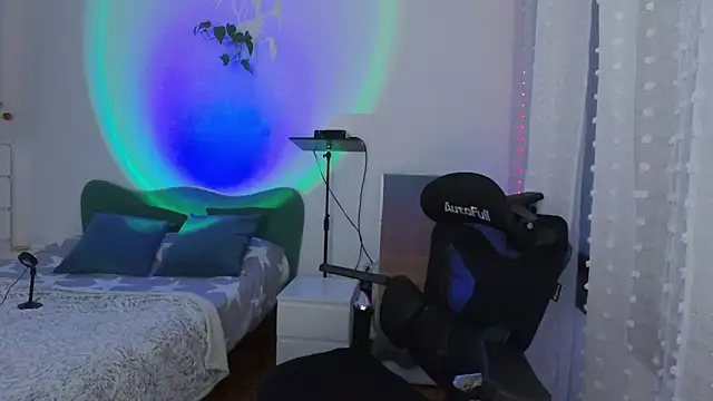 diosa cadenas online show from April 4, 9:35 pm