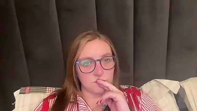 short sweetpea online show from January 5, 10:35 pm