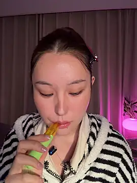 sphynx- - online show from November 27, 3:04 pm