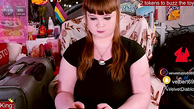 VelvetDiablo online show from April 1, 11:57 pm