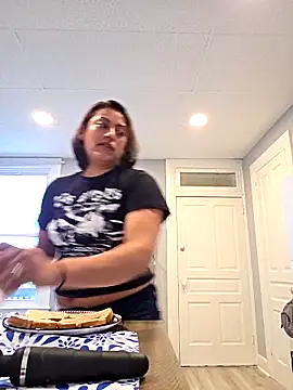 Snapshot of Nikkierosee chatting on September 21, 5:00 pm Nikkierosee online show from September 21, 5:00 pm