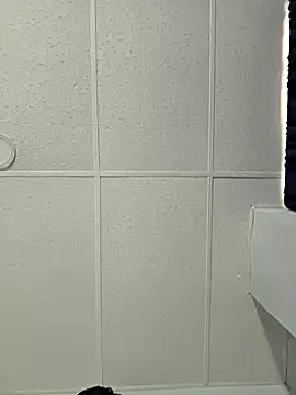 Snapshot of Nikkierosee chatting on October 18, 5:48 pm Nikkierosee online show from October 18, 5:48 pm