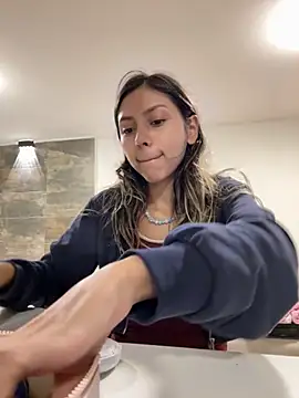 MissBecka  online show from November 11, 5:21 pm