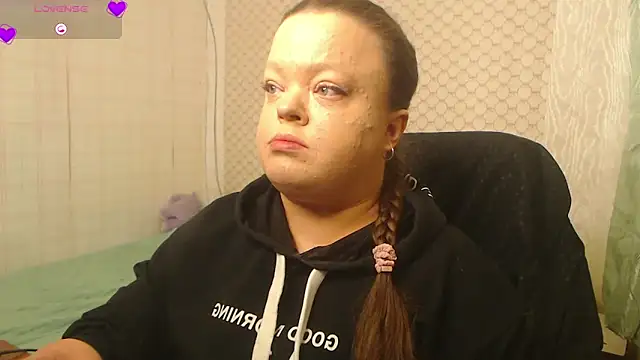 Janiffer MiMi online show from February 7, 4:00 pm