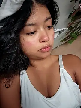 Peach Girll online show from November 19, 3:23 pm