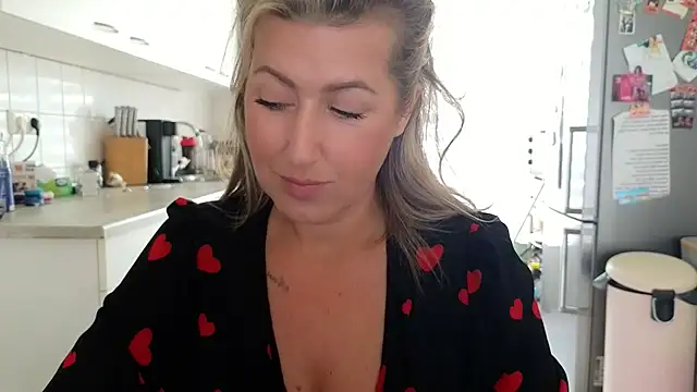 TessToy online show from June 5, 7:03 am
