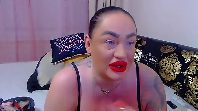 BustyVicky online show from January 10, 10:25 pm