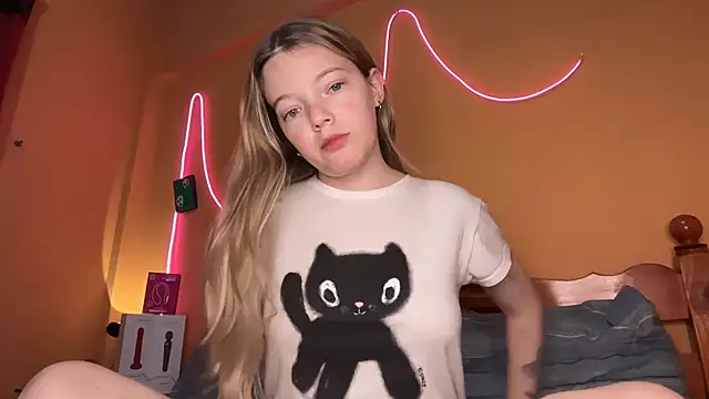 -veranito- online show from October 26, 3:02 am