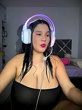 ValleryParker online show from November 16, 4:14 am