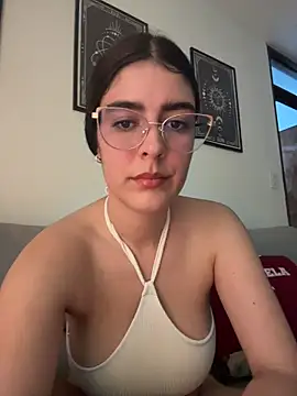  Niah  online show from March 17, 11:42 pm