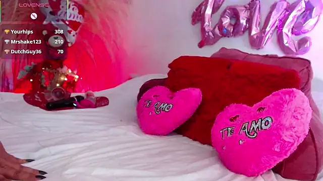 gatuwildhott online show from February 14, 3:52 am