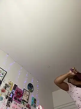 Kayyummy98 online show from July 31, 6:09 pm