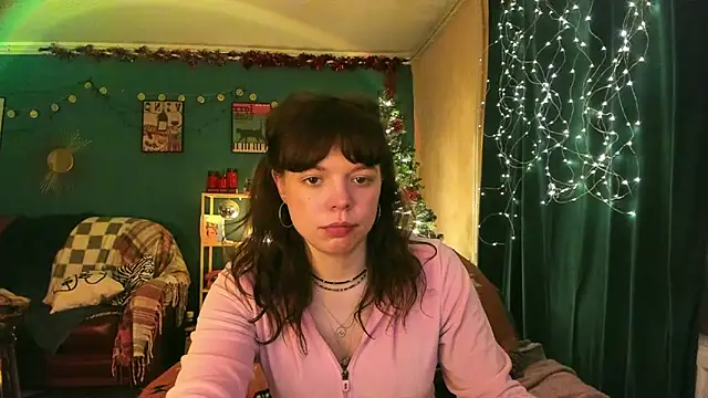 ClancyMorissey online show from February 7, 6:23 pm