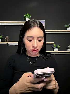 isabella jade online show from November 28, 10:35 pm