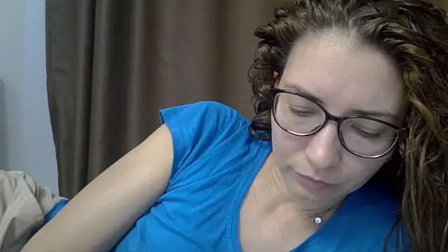 Ashleyspice online show from October 27, 6:42 am