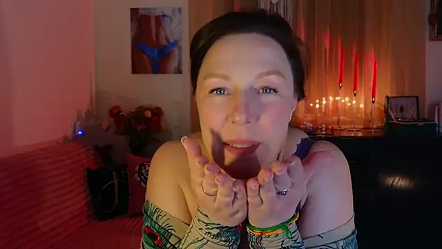 vanessawis  online show from March 8, 2:04 am