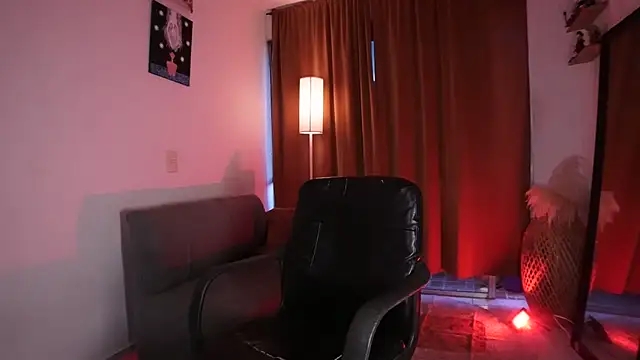 SaraVergara online show from November 8, 8:58 pm