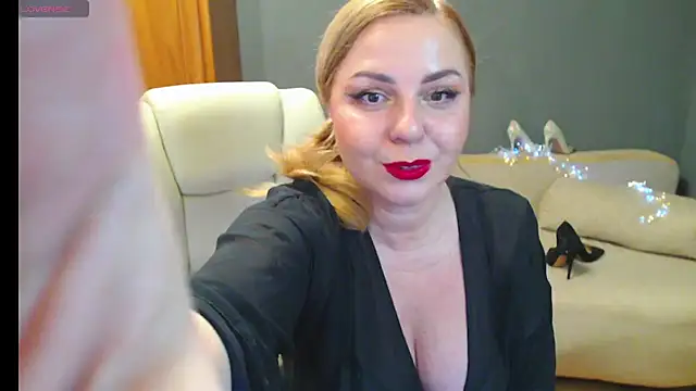 Cute sun online show from September 25, 6:50 pm