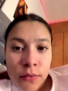 3littleschoolteens online show from December 15, 10:37 pm