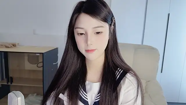 HaagenDazs  online show from March 1, 3:50 am