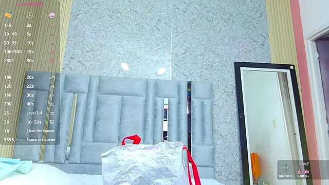 veronicaroose  online show from September 22, 12:47 pm