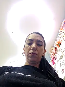 LunaZambrano online show from March 2, 5:30 pm