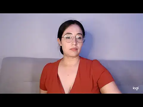 Eanna  online show from July 5, 1:01 am
