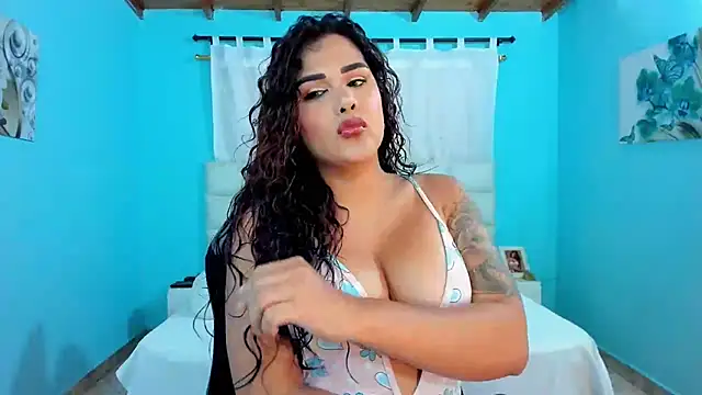 shadia-orozco online show from July 15, 6:01 pm