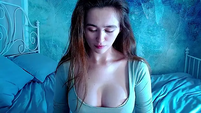 millllina online show from December 20, 10:08 am