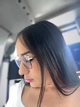   IRIS   online show from November 5, 4:23 pm