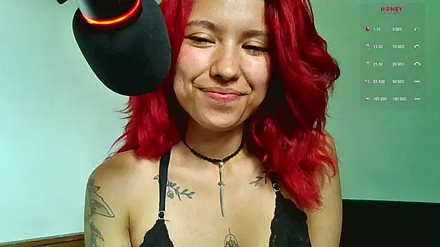 dinamita Blair online show from December 14, 4:57 pm