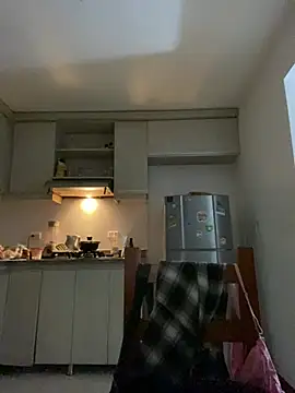  Lunnaa  online show from April 18, 2:47 am