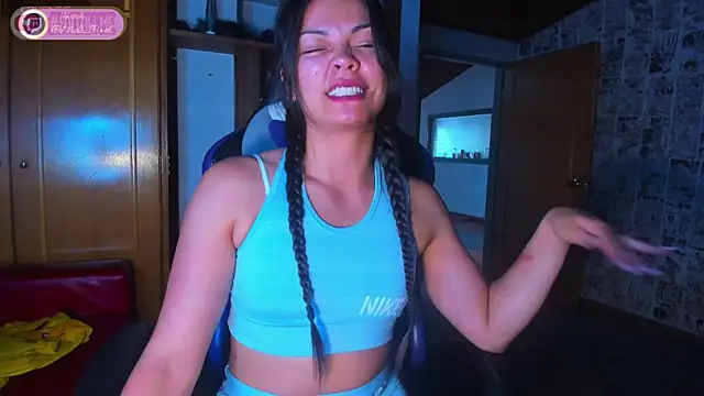 Meli Pixel online show from November 7, 8:03 pm