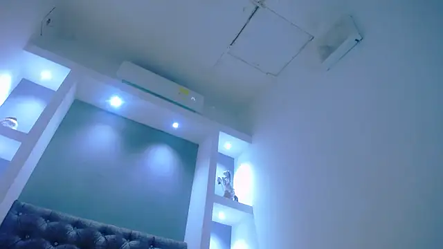 tianasex online show from November 7, 9:20 pm