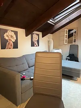 IamSashaLuv online show from March 15, 7:21 am