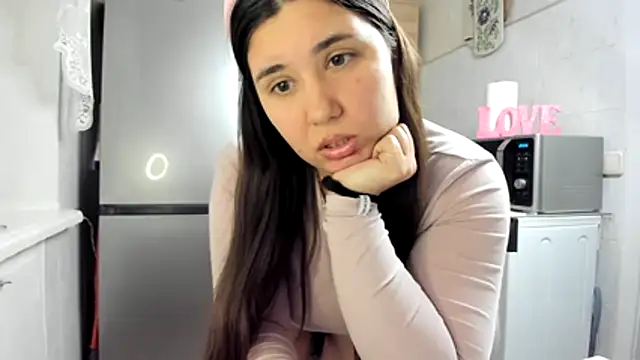 MiaMarrone online show from April 30, 5:29 pm