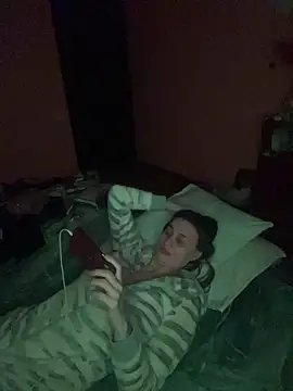 Flossy Vettie online show from March 26, 10:00 pm