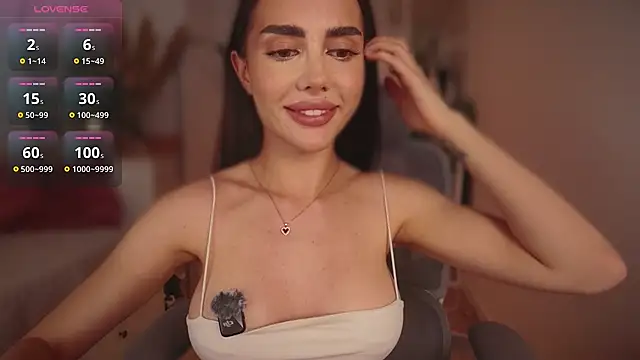 Lil Gabby online show from April 19, 6:10 pm