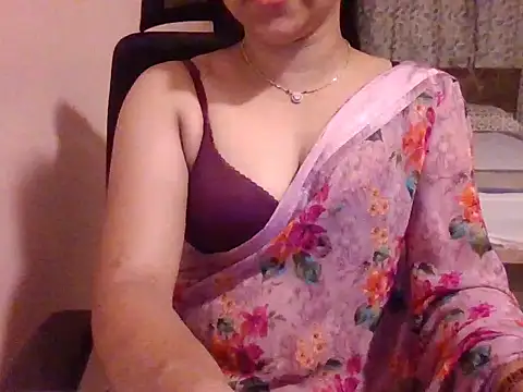 Pinky 4 online show from September 8, 4:50 pm