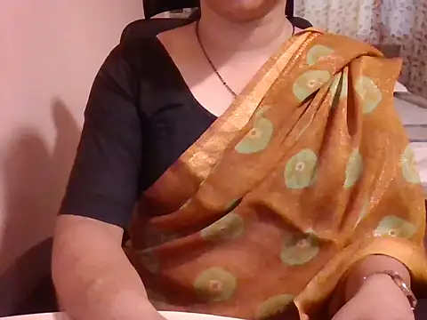 Pinky 4 online show from May 7, 5:23 am