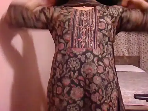 Pinky 4 online show from January 15, 6:25 pm