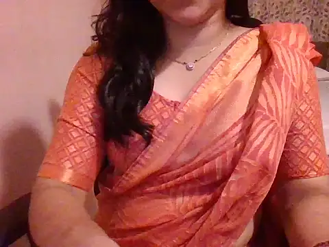 Pinky 4 online show from February 7, 6:01 pm