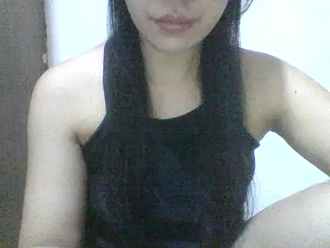 Snapshot of spankmybootyxxx chatting on October 25, 10:49 pm spankmybootyxxx online show from October 25, 10:49 pm