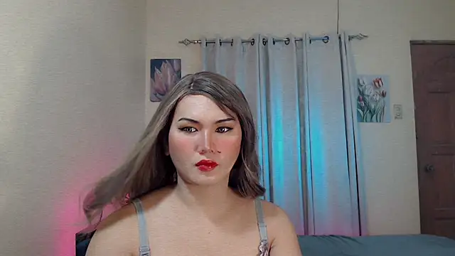 beatrice 21 online show from June 30, 10:15 am