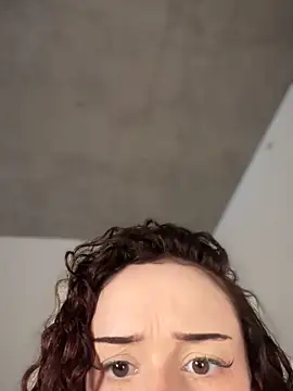 roxxxyrose online show from November 4, 8:36 pm