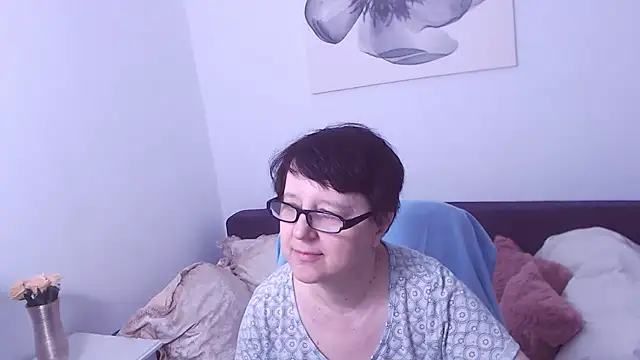 ChristaRose online show from November 15, 5:36 pm