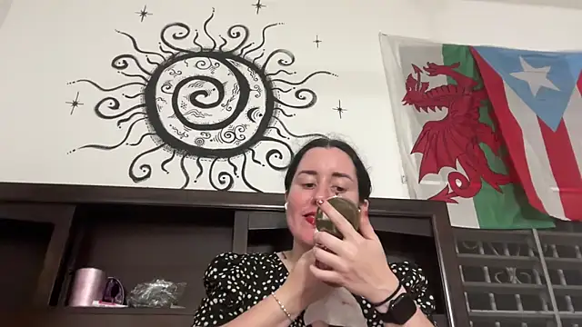 poppergirl69 online show from October 26, 12:39 am