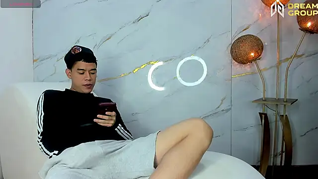 SecretsParty online show from November 8, 3:33 am