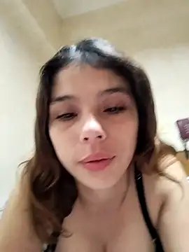 mariamac420 online show from April 9, 9:20 pm